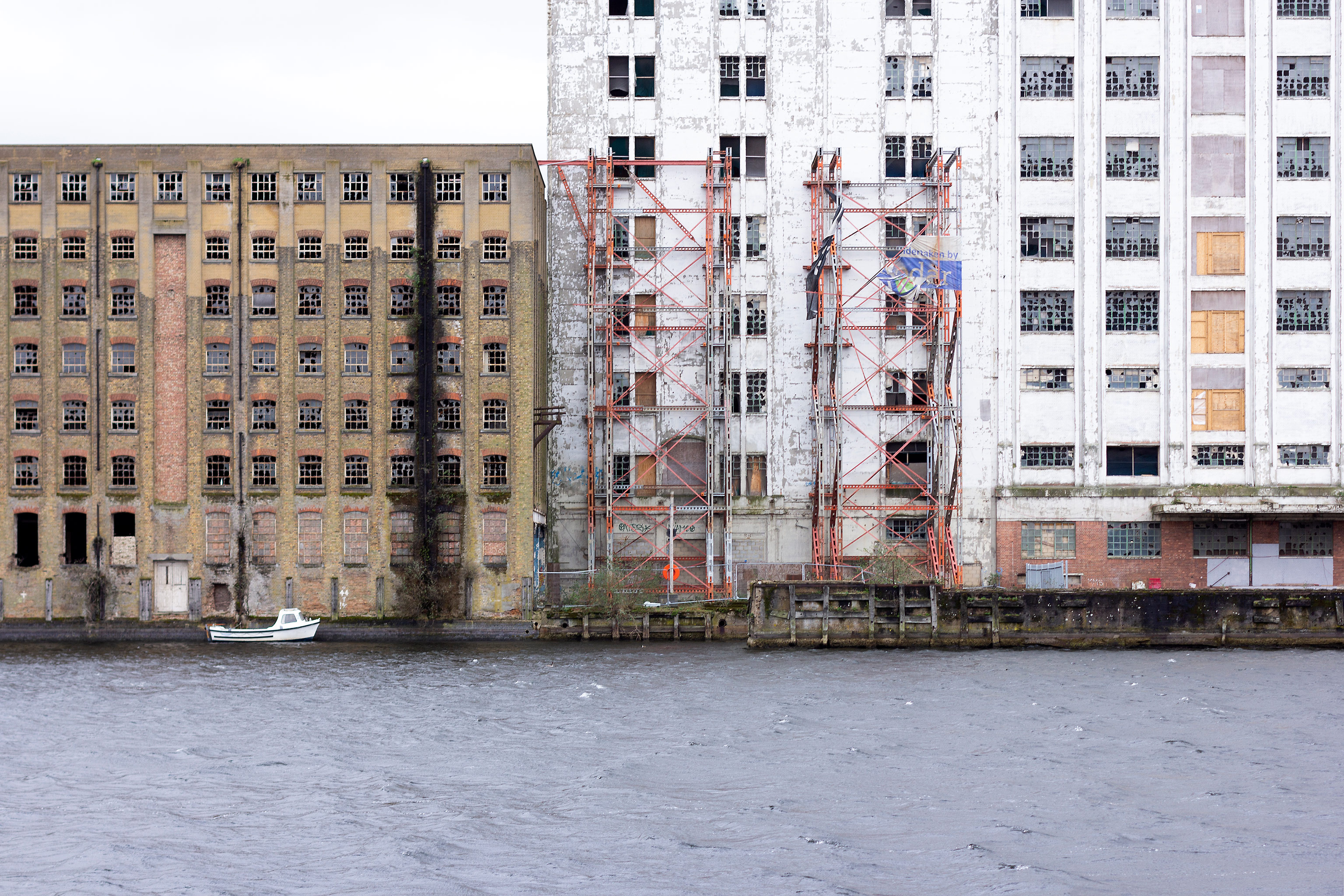 Maddison Graphic ‐ Royal Docks Public Realm Framework